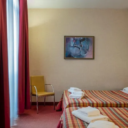 Hotel Meditur Pisa