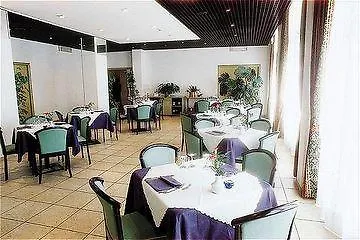 Hotel Meditur Pisa 4*