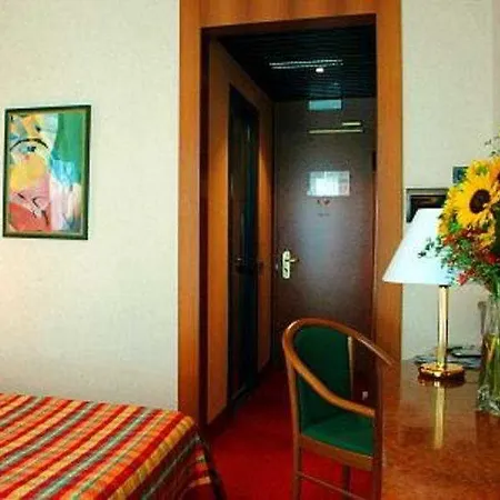 Meditur Pisa Hotel