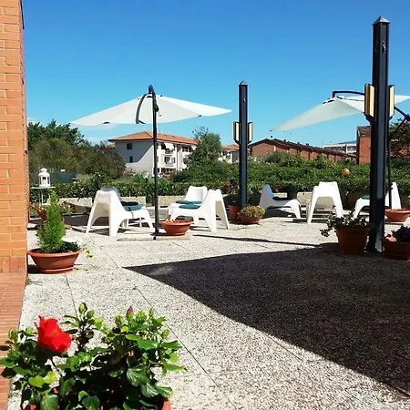 Hotel Meditur Pisa 4*