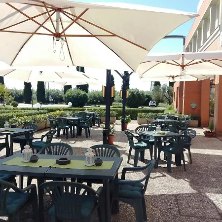 Hotel Meditur Pisa 4*