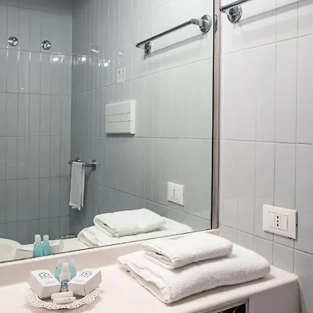 Meditur Pisa Hotel 4*
